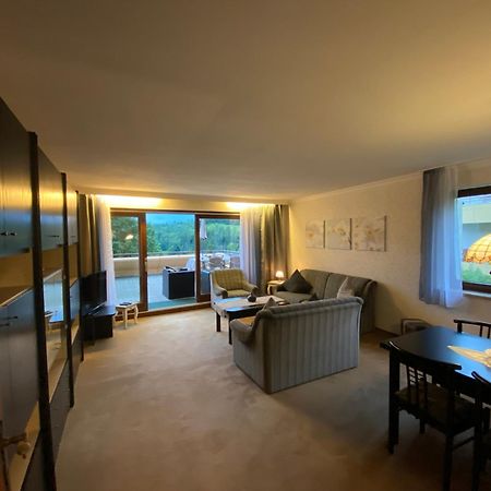 Ferienwohnung Schoenblick Шёнау-им-Шварцвальд Экстерьер фото